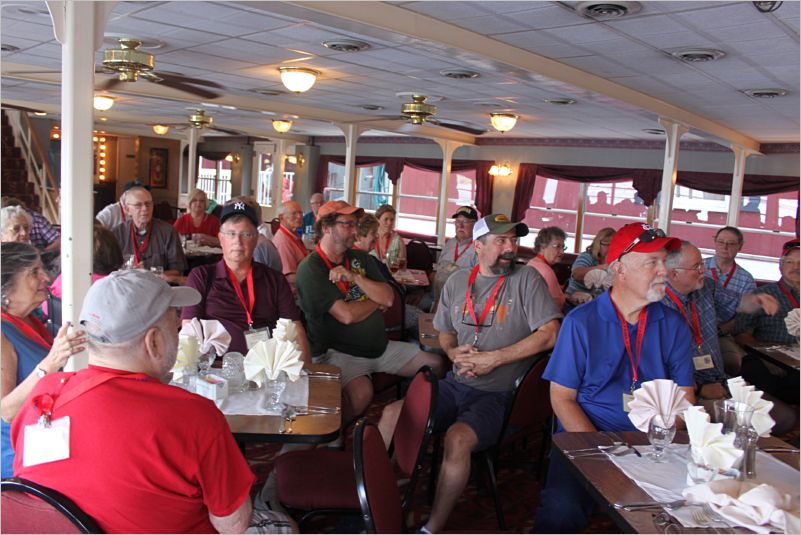 LUNCH ON THE BOAT